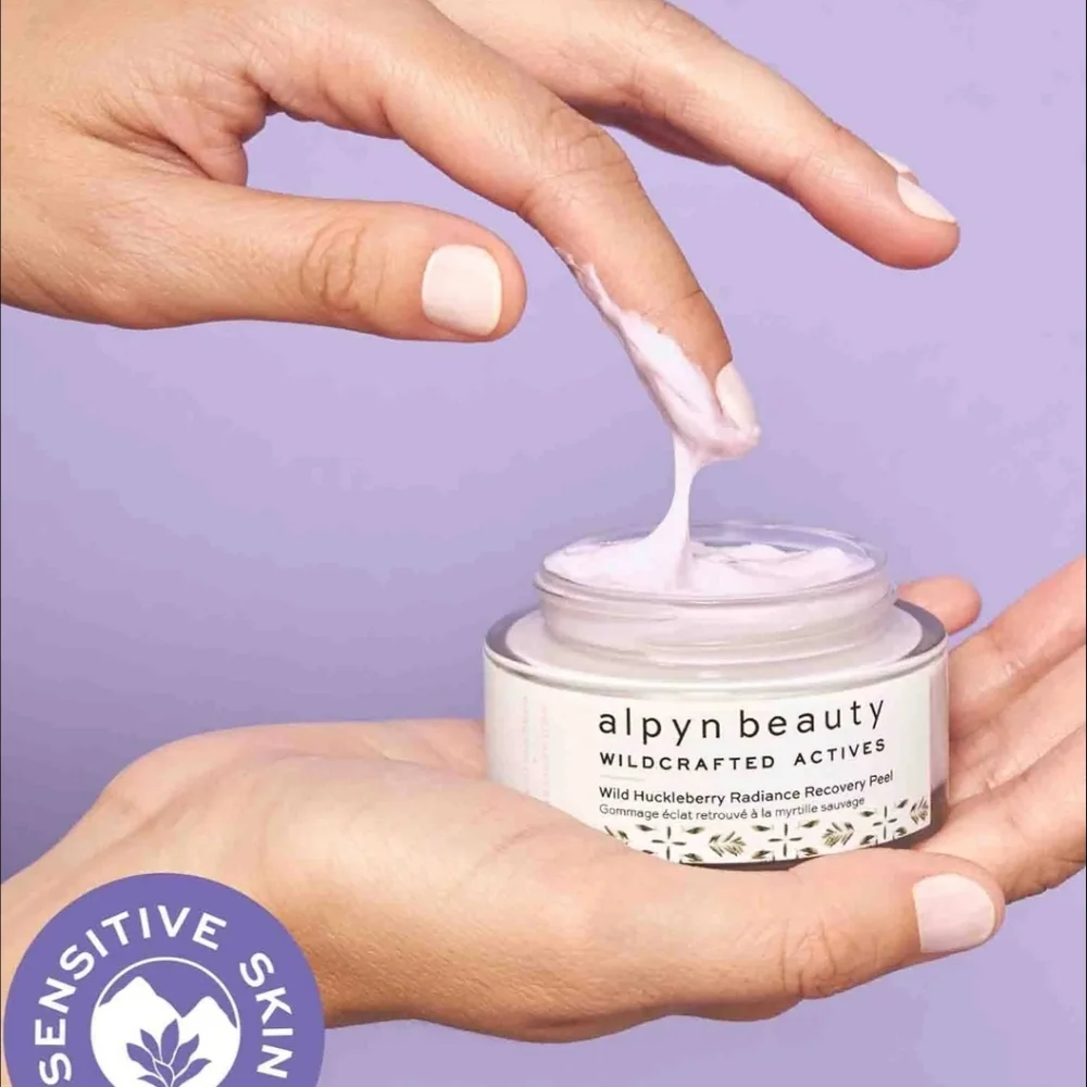 Alpyn Beauty | Wild Huckleberry Radiance Recovery Peel 1.7 Fl Oz/50 mL